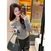 Suéter de Punto Francés Asimétrico de Manga Larga para Mujer Otoño Botones en la Cintura Ceñido Adelgazante Holgado Tacto de Alta Gama Top de un Hombro