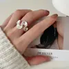Anel Irregular com Delicado Padrão Floral para Mulheres, Anel Aberto Simples e Fashionável Estilo Ins Nicho, Anel para Dedo Indicador, Tendência
