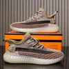 Sapatos de Coco Masculinos em Estoque Atacado Tamanho Grande Mesmo Estilo Masculino e Feminino Tênis Esportivo Fly-Knit Popular de Verão Respirável Casual Sapatos de Casal