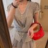 Roupas Femininas Estilo Coreano Verão 2026 Camisa Top Xadrez Gola V Cintura Marcada Emagrecedor