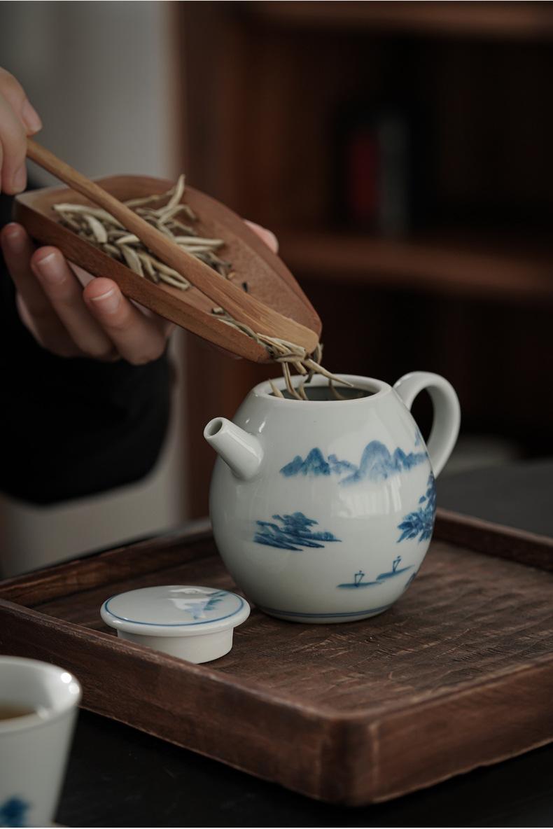 2-手绘仿古青花茶壶_07.jpg