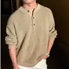 Suéter de Punto para Hombre Estilo Coreano Otoño e Invierno Manga Larga Media Botonadura Cuello Henley Suéter Sencillo de Punto Capa Base Top de Punto Caqui