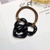 Nuevo tocado de cuerda para el cabello con cadena INS simple de Dongdaemun coreano, color té con leche, banda de goma elástica alta, cuerda para la cabeza para mujeres, venta al por mayor