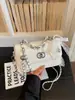 Bolso Pequeño Cuadrado Estilo Coreano Ins para Mujer 2026 Nuevo Modelo Bolso de Hombro con Hebilla de Cierre Estilo Coreano Bolso Cruzado Bolso de Mano Color Sólido para Viajes Cotidianos