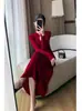 Vestido Vermelho de Natal de Alto Padrão Estilo Suave para Mulheres no Outono e Inverno para Gordas mm Aparência Emagrecedora Novo Chinoiserie Festivo Banquete Vestido Longo