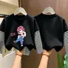 Camiseta de manga larga a rayas de algodón puro para niñas, estilo primavera y otoño, imitación de dos piezas, top de dibujos animados estiloso para niños mayores