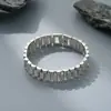 Pulseiras de Relógio Europeias e Americanas Mais Vendidas, Pulseiras de Relógio Minimalistas Populares, Pulseiras de Aço Titânio Gravadas a Laser, Acessórios de Mão Modernos e Estilosos