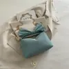 Bolso de Mano con Lazo Bolso Pequeño para Mujer 2026 Nuevo de Moda Versátil para Viajes Diarios Bolso de Hombro Lujo Ligero Elegante Bolso Cruzado