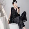 Pijama Nuevo de Algodón y Seda para Mujer 2026, Estilo Primavera y Otoño, Color Sólido de Alta Gama, Talla Grande, Chaleco sin Mangas, Pantalones Largos, Conjunto de Ropa para el Hogar