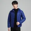 Ligera y fina chaqueta de plumón para hombre con capucha, cálida, de invierno, moda, marca nueva, abrigo para hombre, chaqueta de plumón de pato blanco para hombre