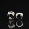 Nuevo Dios de la Riqueza Invisible Tianzhu diy Ágata de Tíbet diente de tigre blanco y negro accesorios de joyería hechos a mano al por mayor al por mayor