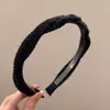 Diadema con Diseño de Corona Alta para Hacer que el Rostro Parezca Más Pequeño, Lujo Ligero, Antideslizante, Tejido, Patrón de Cuadros y Lunares, Sensación de Alta Gama para Adultos y Mujeres Jóvenes