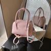 Bolsa Pequena de Alta Qualidade para Comércio Exterior para Mulheres 2025 Nova Moda Versátil Bolsa Transversal Popular Popular Bolsa Satchel Bolsa Travesseiro