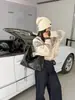 Comercio Exterior Transfronterizo Marca B Ciudad Hobo Bolso de Motociclista Bolso de Axila Gran Capacidad Bolso Tote con Remaches Bolso de Hombro para Mujer