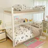 Juego de ropa de cama de gasa de doble capa de cuatro piezas para estudiantes, amigable con la piel y moderno, juego de cama y funda de edredón de nuevo estilo, juego de ropa de cama de tres piezas para dormitorio