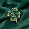 Broche de Moda Más Vendido Transmitido en Vivo, Hebilla de Bufanda de Seda de Alta Gama Estilo Coreano, Broche de Pedrería a la Moda, Pin para Abrigo, Accesorio de Ropa de Perla