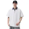 Camisa polo casual de estilo americano con media cremallera para hombre, ajuste holgado de verano con hombros caídos, tacto de alta gama, camiseta tipo pullover holgada de manga corta
