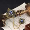 Broche de Diamante Estilo Barroco Palaciano Cravejado com Rubi Fivela de Pino de Corrente Artesanal Acessórios Retrô Estilo Britânico