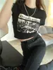 Camiseta negra retro corta estampada para mujer verano 2023 nuevo diseño ajustado sentido de diseño nicho top de manga corta