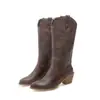 Botas femininas de cano alto versáteis para outono e inverno, botas western de calçar, bico fino liso com bordado e salto quadrado, botas femininas plus size para exportação