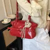 Bolsa Tote Retro Transfronteiriça para Mulheres 2026 Primavera Nova Casual Nicho Plissada de Ombro/Axila