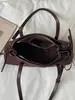 Bolsa Simples Retro de Axila 2026 Novo Estilo Início do Outono Bolsa de Mão Moda Bolsa de Ombro Grande Capacidade Para Trabalho Deslocamento Bolsa de Axila