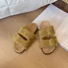 Chinelos de Pelúcia com Solado Grosso para Mulheres, Sapatos Estilo Birkenstock para Exterior Outono/Verão, Novo Estilo, Super Bonitos, Super Populares, Chinelos de Algodão Peludo, Sandálias