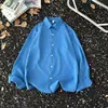 Venta directa de fábrica: Camisas versátiles de color liso para hombre para primavera y otoño, con un nuevo diseño moderno de estilo japonés, inspirado en la moda de Harajuku, con una estética artística y retro americana