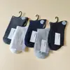 Calcetines nuevos de doble aguja para dama color sólido casual de algodón calcetines de otoño e invierno gruesos cálidos algodón peinado calcetines de mujer al por mayor