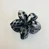 Amazon Transfronterizo Colorido Clip para el Cabello de Flor de Plumeria Vintage Elegante Pinza de Tiburón para la Parte Posterior de la Cabeza para Mujer