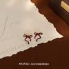 Aretes de Lazo Rojo Simples y Cool 2024 Nuevo Otoño e Invierno Elegante Nicho Moda Aretes Combinables Aretes