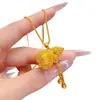Nuevo Colgante de Borla de Calabaza Estilo Chino Tradicional, Cobre Chapado en Oro, Alta Retención de Color, Diseño Hueco, Colgante de Fortuna y Prosperidad para Mujeres, Moda de Lujo Ligero