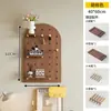 Estante de Pared de Tablero Perforado de Madera Maciza para Almacenamiento Pasillo Color Nogal Forma Decoración de Pared Exhibición de Almacenamiento