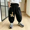 Pantalones Deportivos para Niños 2026 Primavera Otoño Nuevos Pantalones Largos Casuales para Niños Joggers de Otoño para Bebé Pantalones para Niños Medianos Grandes Modernos