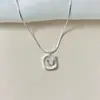 Collar Colgante Sueño de Mariposa para Mujer - Sencillo, Moderno, de Alta Gama, Cadena para Clavícula con Forma de Mariposa de Resina, Colgante Exquisito para Estudiantes
