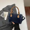Bolso de mezclilla retro americano nuevo, con un diseño azul degradado, perfecto para ir al trabajo y versátil como bolso de mano estilo Boston, bolso de hombro o bolso cruzado.