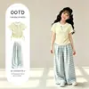 Conjunto de Duas Peças Moda Verão 2026 para Meninas: Top Ajustado com Cordão Estilo Casual e Calça Wide-Leg Xadrez Estilo Escolar