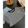 Camiseta feminina plus size de algodão puro com manga curta, design de verão soltinho, estilo nicho, top listrado ombro a ombro