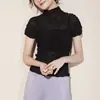Camiseta plisada irregular Miyake para mujer, manga corta, verano, nueva, cuello semi-alto, corte ajustado, top adelgazante, camisa fina pequeña