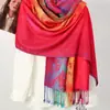 Fornecimento Exclusivo Transfronteiriço de Lenços com Franjas Estilo Étnico, Pashmina Jacquard com Penas, Cor Degradê, Xale Vintage para Todas as Estações