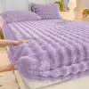 Funda de colchón de felpa de pelo de conejo transfronteriza de invierno, protector de colchón de forro polar de una sola pieza, protector de colchón Simmons modelo nuevo, cubierta de cama de terciopelo de leche