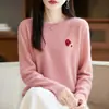 Top de punto versátil de cuello redondo 100% lana pura para mujer, capa base para otoño e invierno, nuevo suéter de punto con jacquard de cereza, cálido