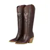 Botas femininas Martin confortáveis e versáteis para outono e inverno, botas femininas de cano alto com bico fino para comércio exterior, botas de couro de salto alto sem cadarço de cor sólida para comércio exterior, tamanho grande