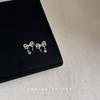 Colección Circonita Microincrustada Gama Alta Dulce y Fresca para el Día a Día Simples Chapados en Plata Pendientes de Botón en Forma de Corazón Pendientes de Fábrica