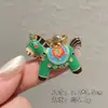Broche de Caballo Verde de Buena Fortuna para Mujer 2026 Nuevo Lindo Estilo Japonés Broche Creativo Decoración Regalo