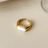 Anillo Nuevo de Nicho Estilo Coreano de Lujo Ligero, Anillo Ancho Vintage de Nicho, Anillo Abierto Ajustable Versátil Personalizado para el Dedo Índice
