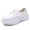 Zapatos de enfermera con cordones Mousideng, transpirables de cross-border, suela suave, antideslizantes, suela gruesa, color liso, zapatos de trabajo médicos para mujer, en stock