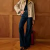 Coleção Outono 2026: Moda Feminina Estilo Europeu e Americano, Jaqueta Curta Minimalista Lisa Elegante para o Trabalho com Gola de Botão