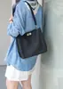 Especializado en comercio exterior transfronterizo, bolsos de mano para mujer de cuero de plena flor de Togo, bolsos de hombro y cruzados para el día a día, fabricante de bolsos de cuero genuino para mujer en Guangzhou