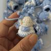 Muñeca de Monstruo de Tres Ojos Colgante de Lana Colgante Tejido a Mano Producto Terminado Muñeca de Ganchillo Hecha a Mano Colgante de Ganchillo Producto Terminado